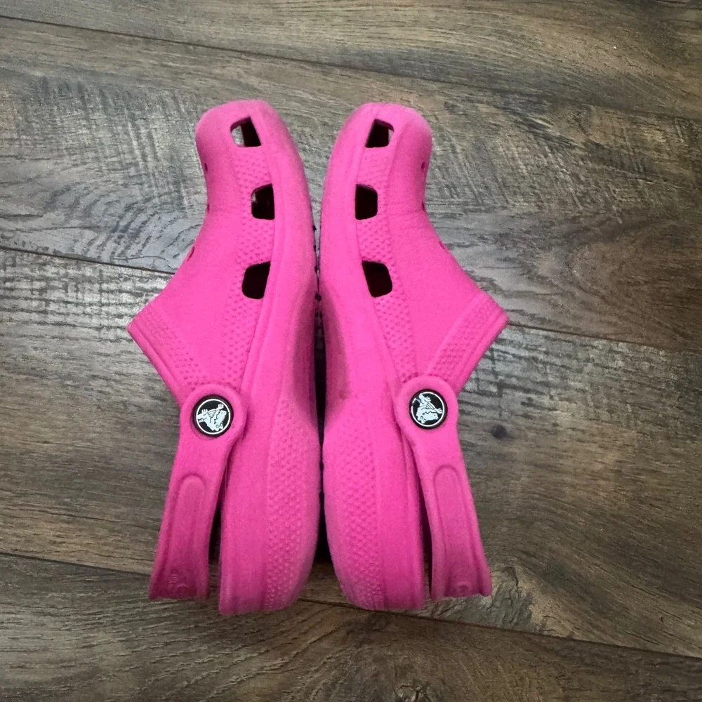 Crocs Classic Clogs Pink Girls Kids J2 Comfort Slip On Water‎ Shoes Beach Summer